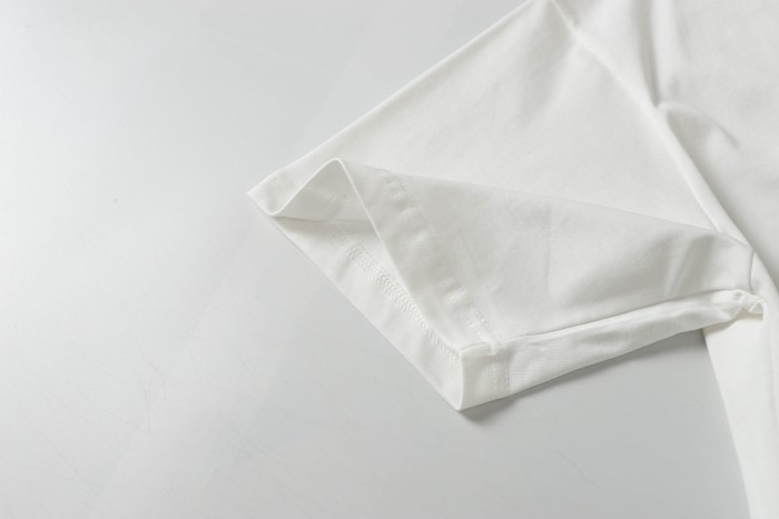 一目惚れ♪ グッチ コピーおすすめ Gucci X Balenciagaグッチ連名25 ssロゴプリントクルーネックTシャツ半袖