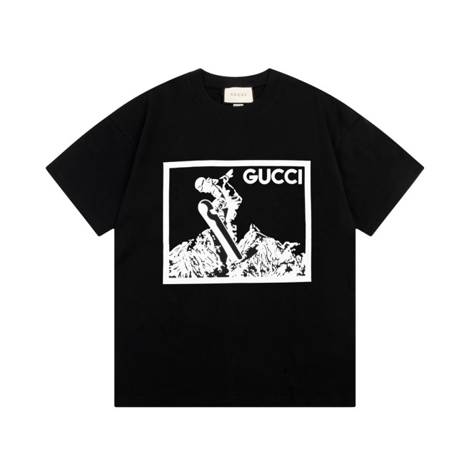【話題商品！】グッチ 激安通販 雪山シリーズスキープリント半袖Tシャツ