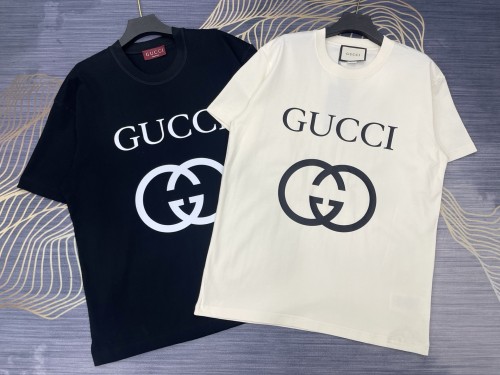 高品質 グッチ コピー 2025春夏新作プリントアルファベットロゴラウンドネック半袖Tシャツ2色