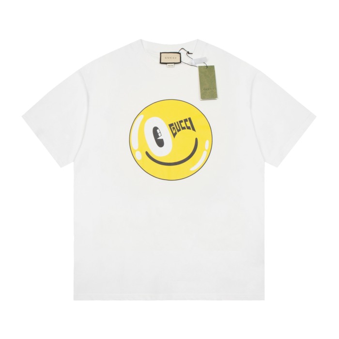 大人気 グッチ n級品 笑顔半袖Tシャツ