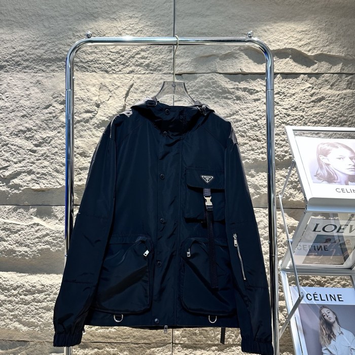 日本未入荷 プラダ コピーおすすめ キャップマルチポケットジャケット