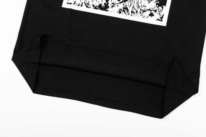 【話題商品！】グッチ 激安通販 雪山シリーズスキープリント半袖Tシャツ