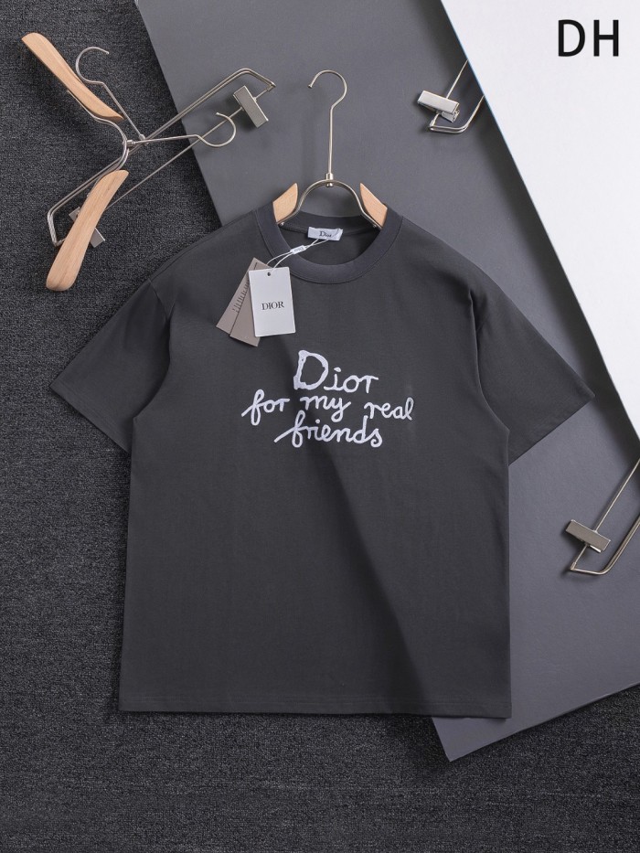 【限定】ディオール スーパーコピー 25 ss胸元刺繍アルファベット手描きサインＴシャツ