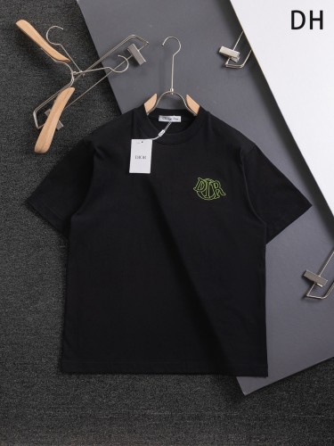 追跡付 ディオール コピーおすすめ 蛇年限定胸元アルファベット刺繍Ｔシャツ