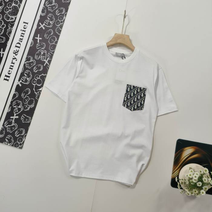 超奇跡の入荷☆ ディオール 激安通販 クラシックフラワーポケットカジュアルクルーネック半袖Tシャツ2色