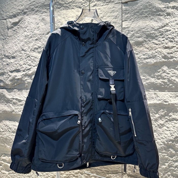 日本未入荷 プラダ コピーおすすめ キャップマルチポケットジャケット