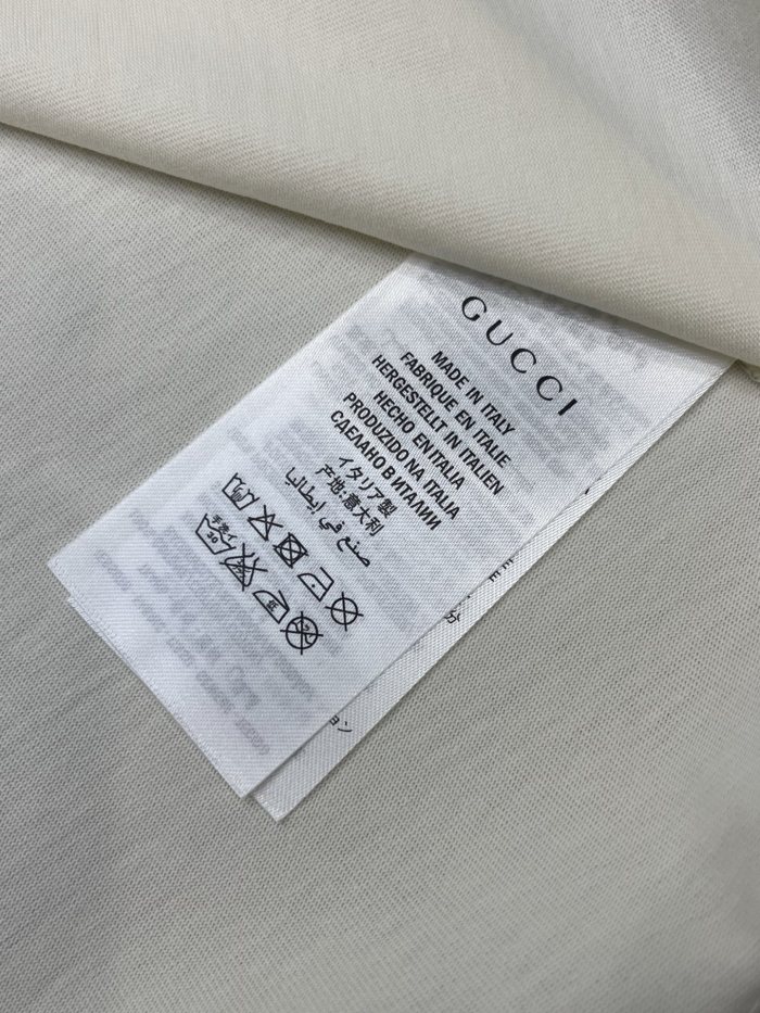 高品質 グッチ コピー 2025春夏新作プリントアルファベットロゴラウンドネック半袖Tシャツ2色