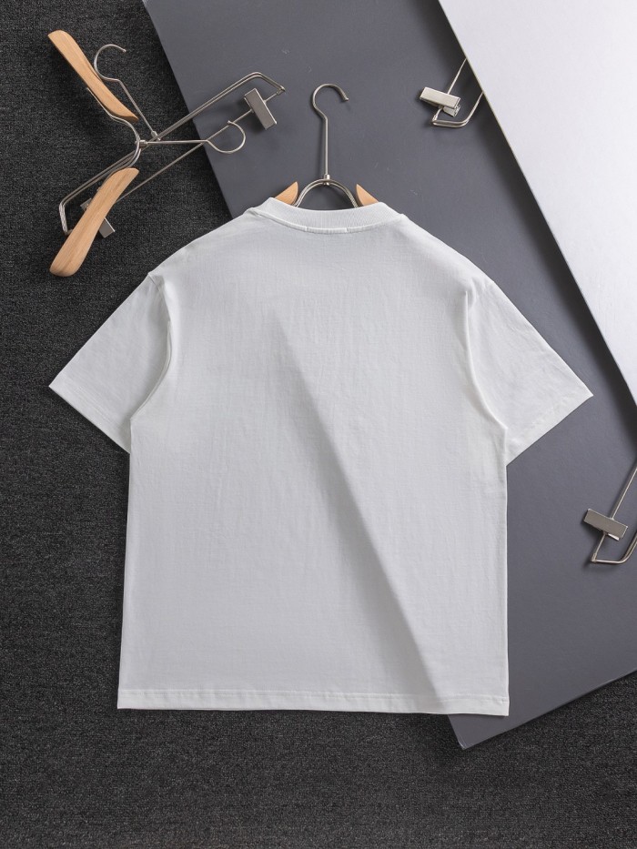 稀少 プラダ 激安偽物 胸元のクラシックな立体破裂アルファベットオフセットロゴプリント半袖Tシャツ