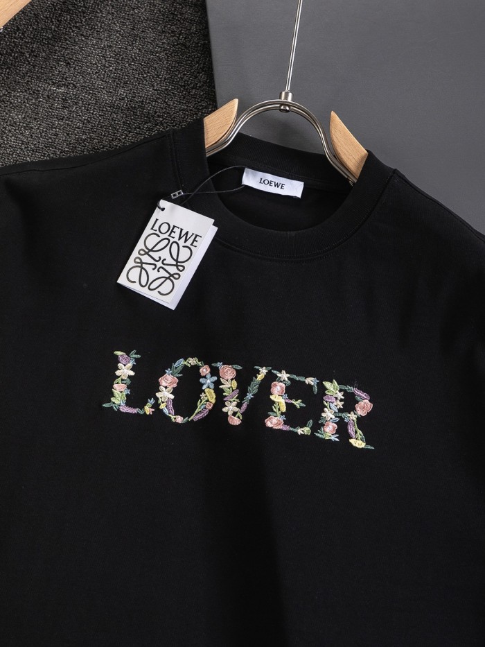 使い勝手良し ロエベ  偽物通販 25 ssコーナーアルファベット花卉立体刺繍アルファベット刺繍ロゴの丸首半袖