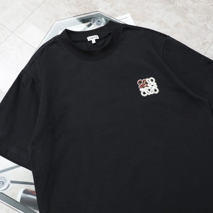 超奇跡の入荷☆ ロエベ 偽物通販  ゴーストロゴ刺繍カジュアル丸首半袖Tシャツ
