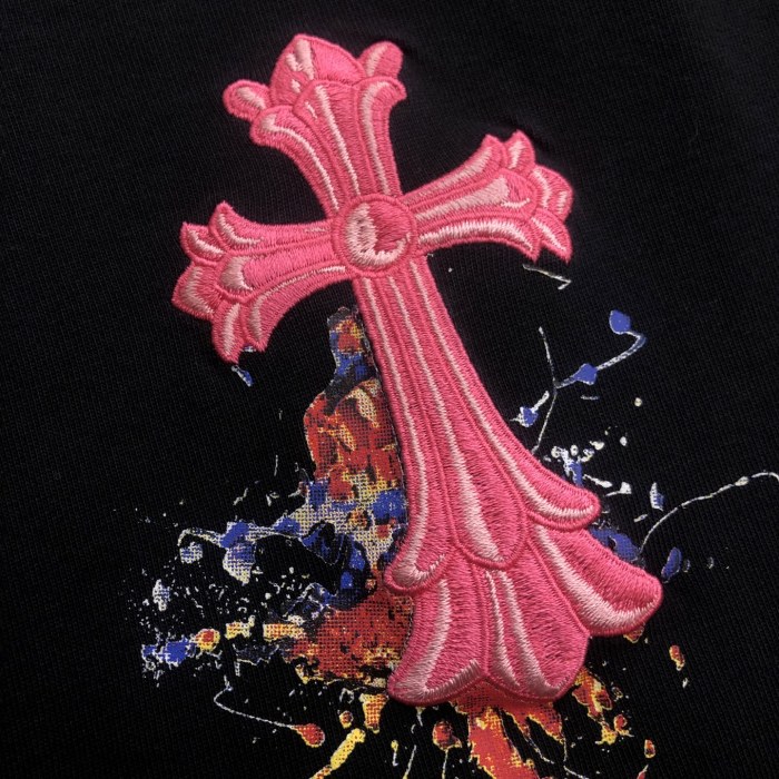 大人気 クロムハーツ コピー 2025新作刺繍グラフィティプリント半袖Tシャツ