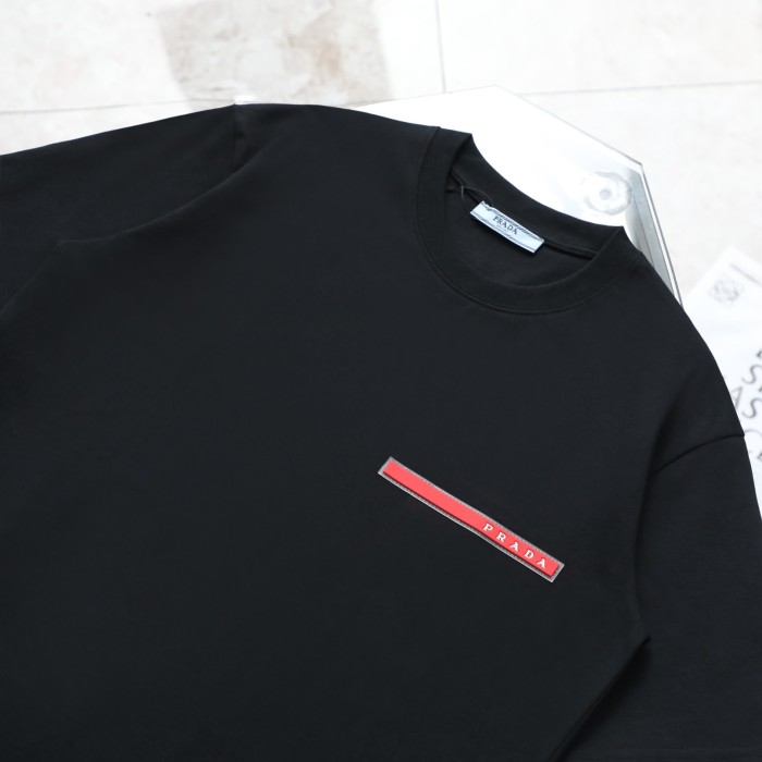 追跡付 プラダ スーパーコピー ファーロゴカジュアル丸首半袖Tシャツ