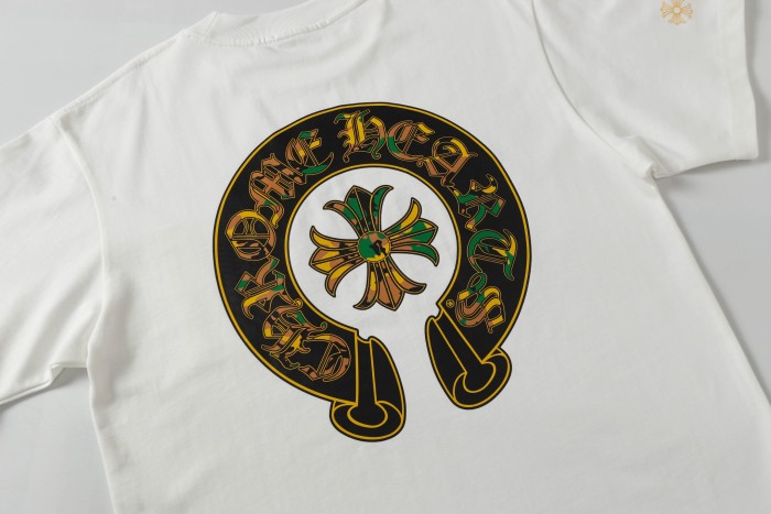 新作 クロムハーツ 激安通販 馬蹄彩色十字架半袖tシャツ