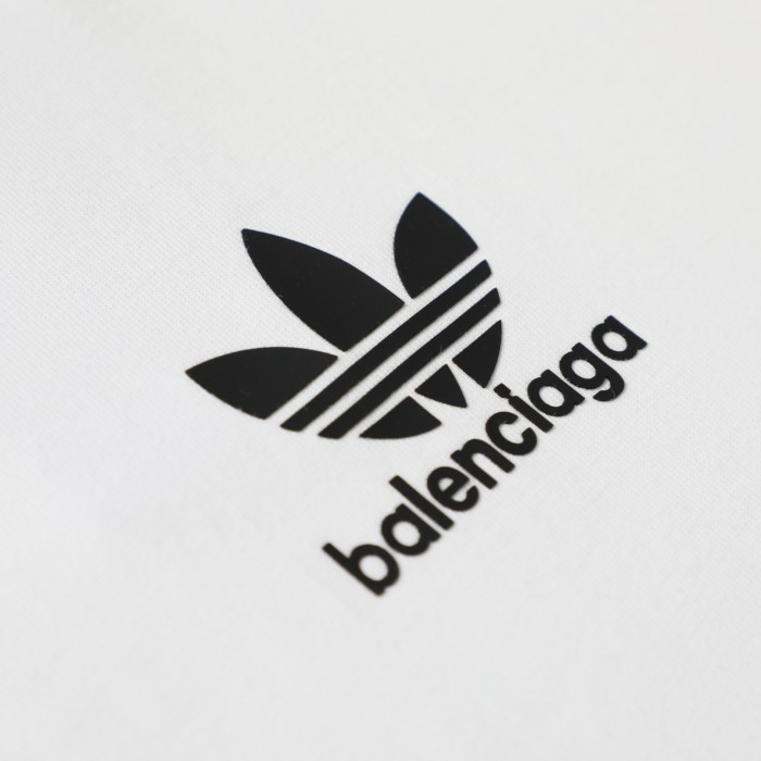 新作 アディダス コピー BalenciagaXアディダス連名シリコンクルーネック半袖Tシャツ