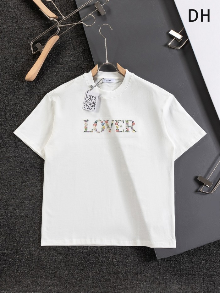 超奇跡の入荷☆ ロエベ  コピーおすすめ 25 ssコーナーアルファベット花卉立体刺繍アルファベット刺繍ロゴの丸首半袖