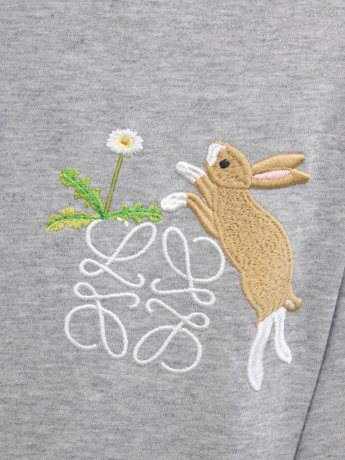 高品質 ロエベ n級品 25春夏新作ラウンドネック刺繍半袖Tシャツ