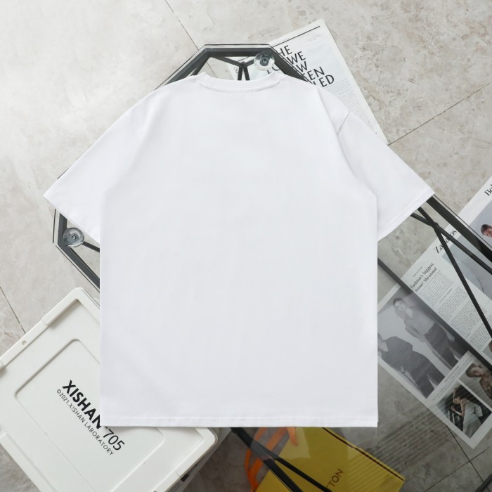 【話題商品！】ロエベ n級品 シック白黒刺繍ロゴカジュアルラウンドネック半袖Tシャツ