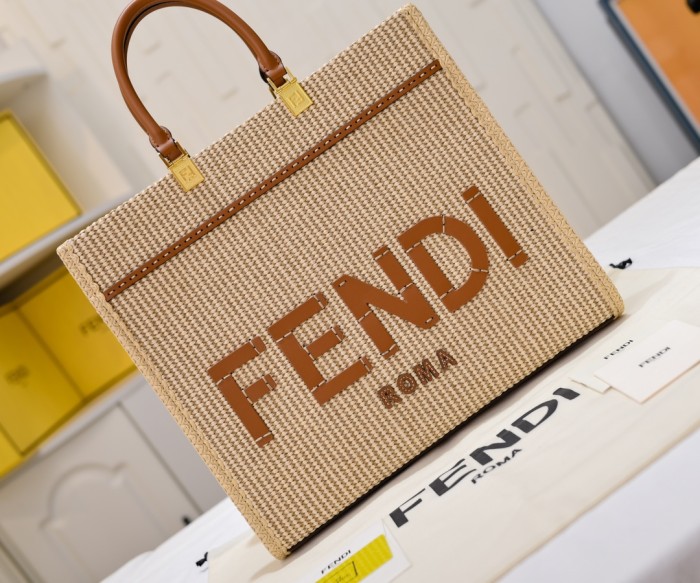 【話題商品！】フェンディ n級品 レディース ハンドバック