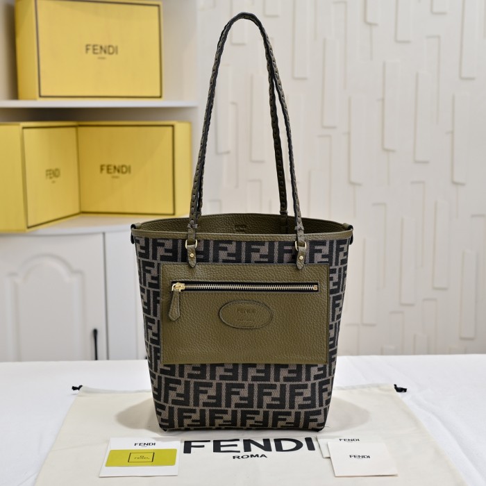 使い勝手良し フェンディ コピー レディース ショルダーバック