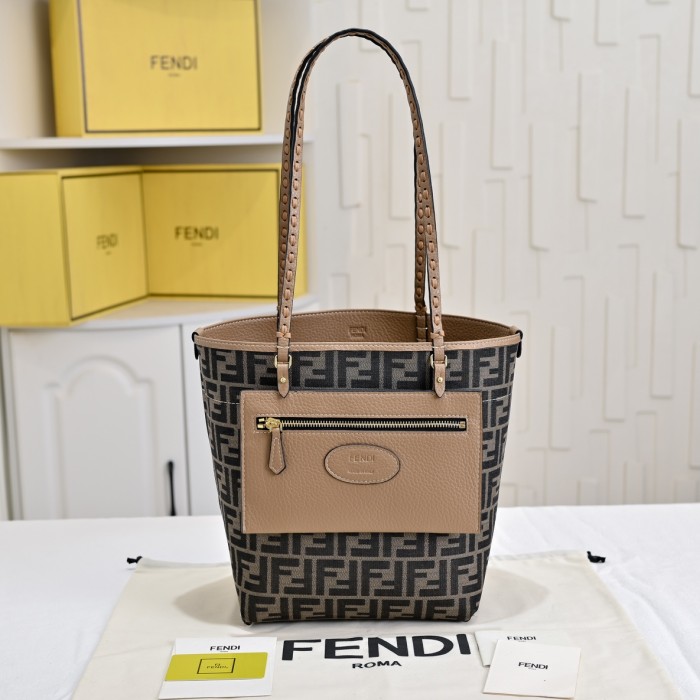 追跡付 フェンディ コピーおすすめ レディース ショルダーバック