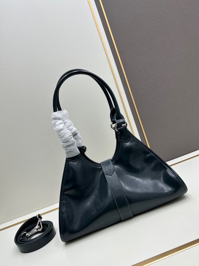 超奇跡の入荷☆ プラダ n級品 ショルダーバッグ
