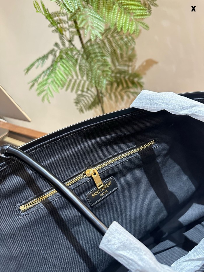 超奇跡の入荷☆ イヴ サンローラン コピーおすすめ レディース ショルダーバック