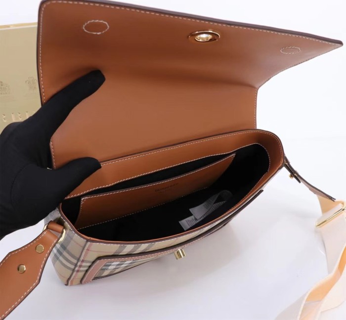 超奇跡の入荷☆ バーバリー 激安通販  レディース  ショルダーバック