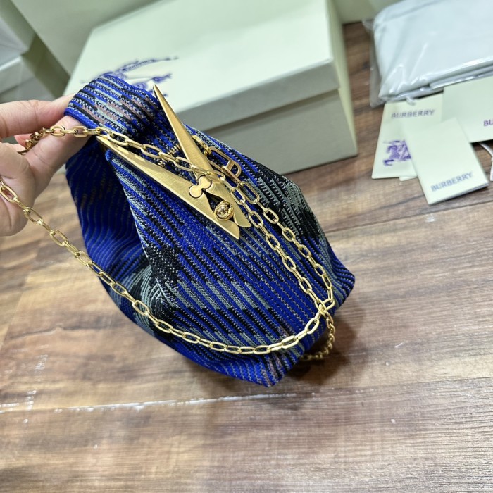 高品質  バーバリー 激安偽物 レディース  ショルダーバック