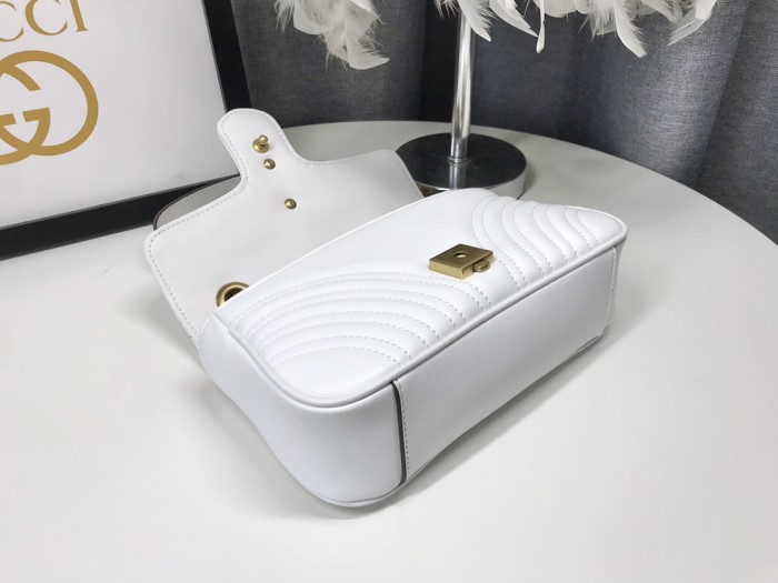 稀少 グッチ 激安偽物 レディースショルダーバック