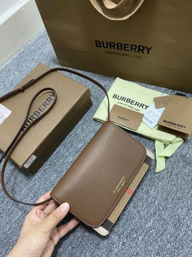 高品質  バーバリー 偽物通販  レディース  ショルダーバック