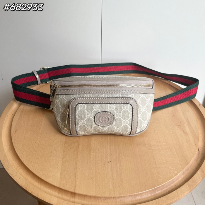 超奇跡の入荷☆ グッチ 激安偽物メンズ ショルダーバック