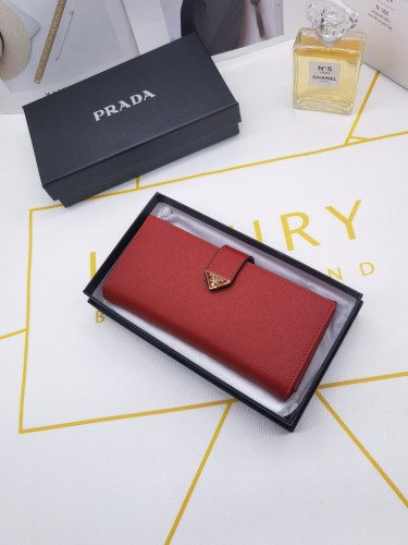 稀少 プラダ スーパーコピー  長財布