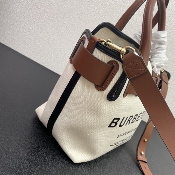 稀少 バーバリー n級品 レディース ハンドバック