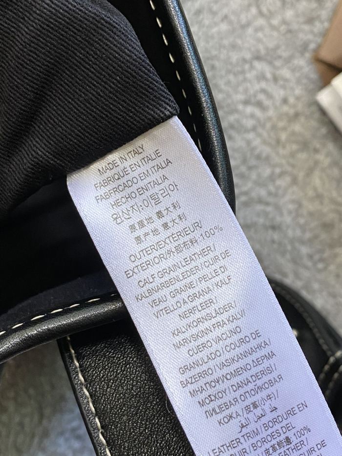 追跡付 バーバリー コピー レディース  ショルダーバック