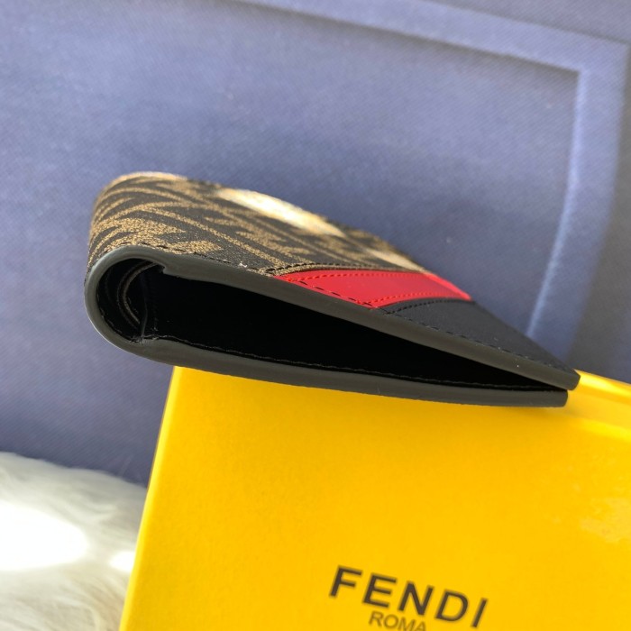 累積売上総額第１位！フェンディ 偽物通販 短財布