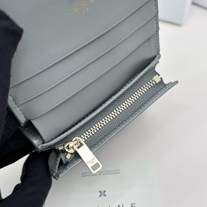 一目惚れ♪  セリーヌ n級品 短財布