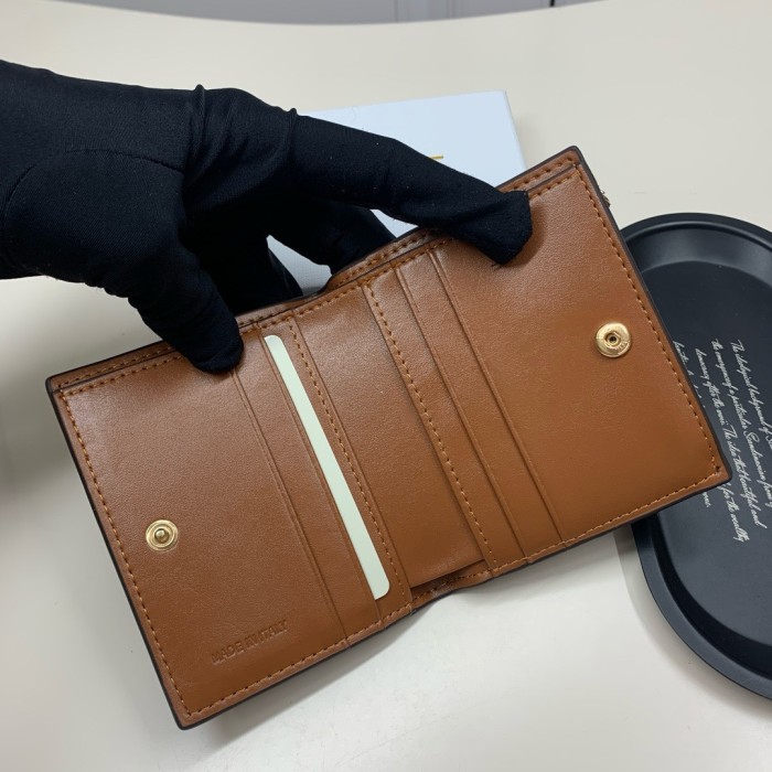 【限定】セリーヌ n級品 短財布