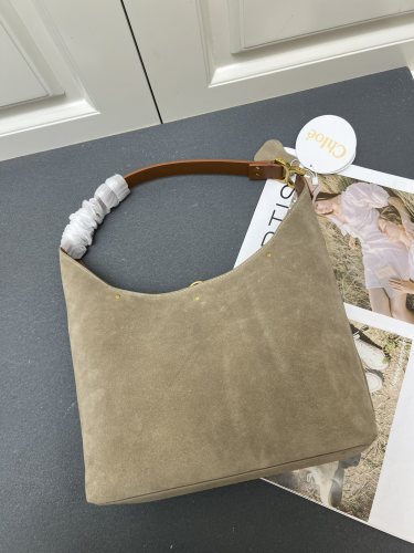 日本未入荷 クロエ 激安通販 ショルダーバック