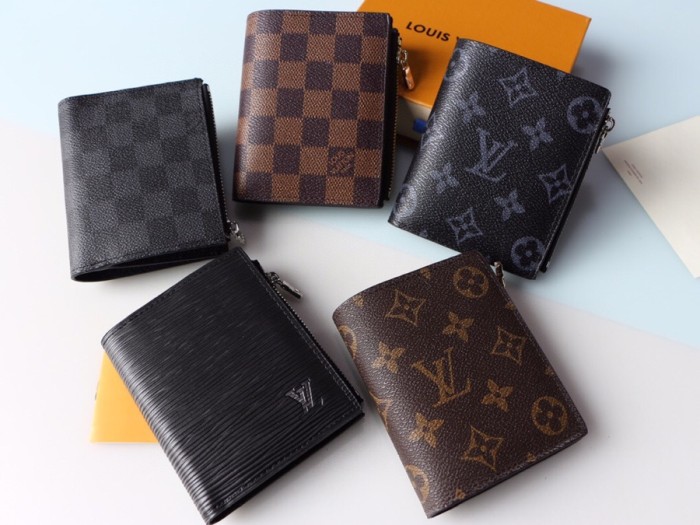 日本未入荷 ルイヴィトン スーパーコピー 短財布