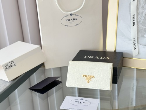 累積売上総額第１位！ プラダ スーパーコピー 短財布