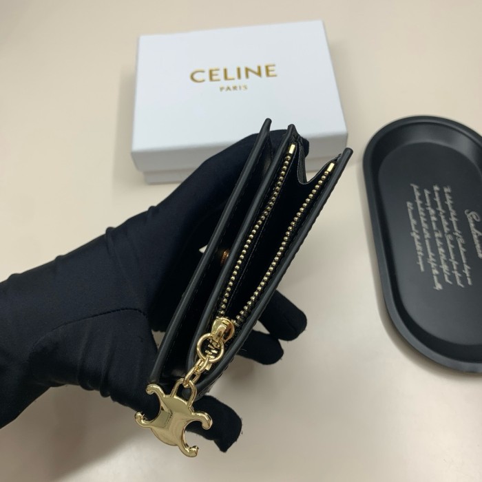 【話題商品！】セリーヌ コピーおすすめ 短財布