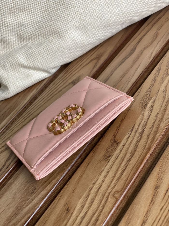 使い勝手良し シャネル コピーおすすめ 短財布