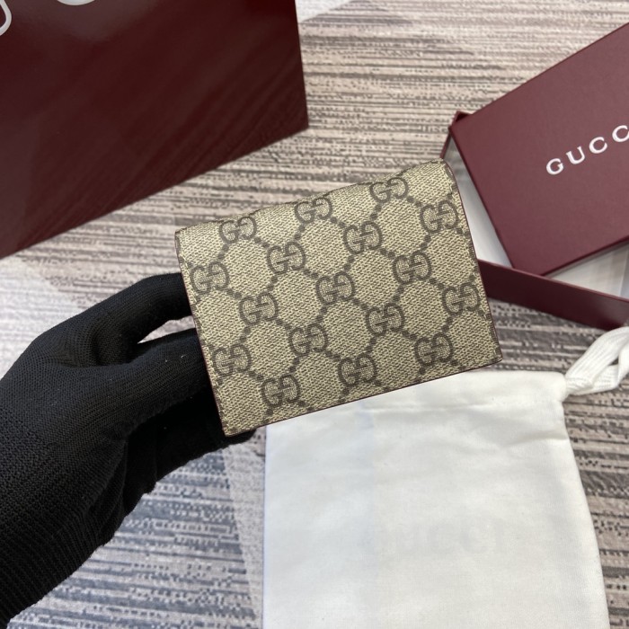 累積売上総額第１位！グッチ コピー 短財布