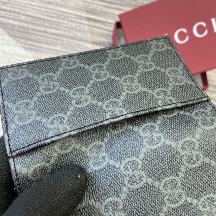 ★超人気 グッチ コピーおすすめ 短財布