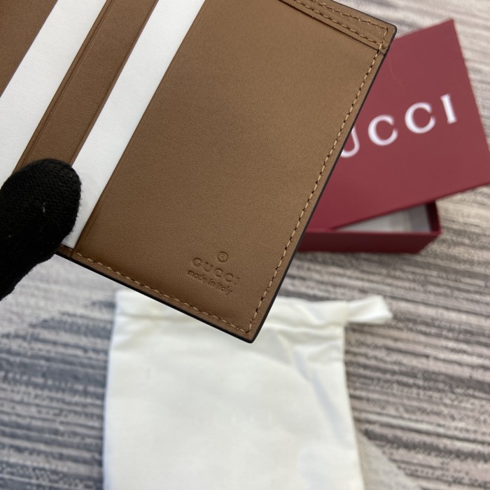 超話題! グッチ n級品 短財布