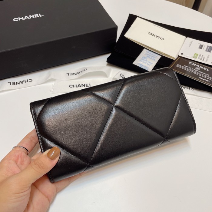 日本未入荷 シャネル コピーおすすめ 長財布