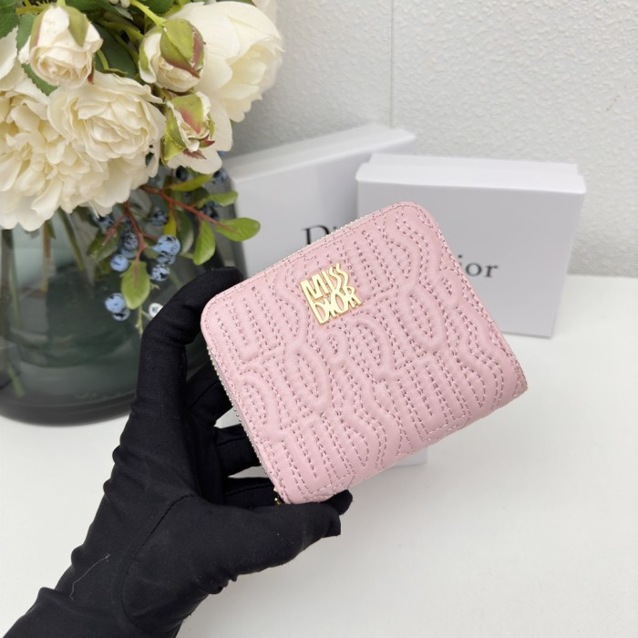 超奇跡の入荷☆ ディオール n級品 短財布