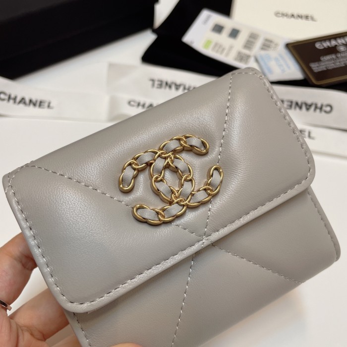 超話題! シャネル コピー 短財布