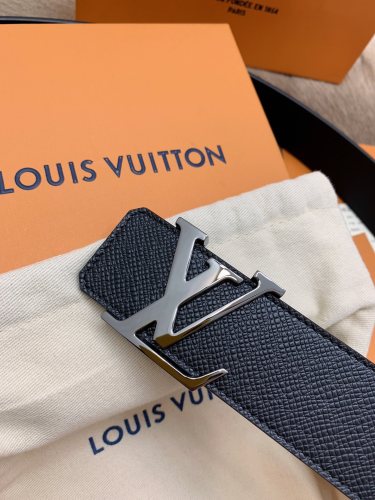 日本未入荷 ルイヴィトン コピー ベルト