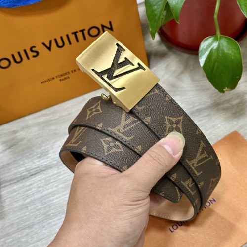 日本未入荷 ルイヴィトン 激安通販 ベルト